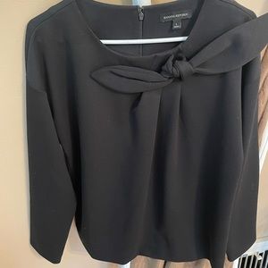 EUC Banana Republic Black Top with Bow Detail